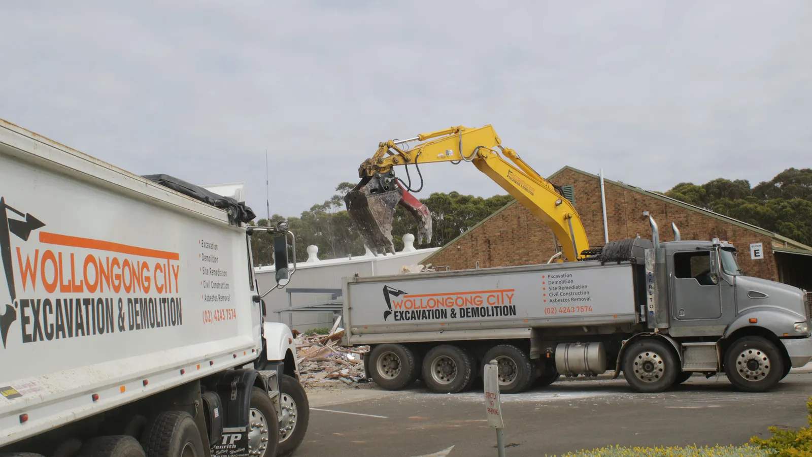 House demolition underway in the Illawarra by WCED