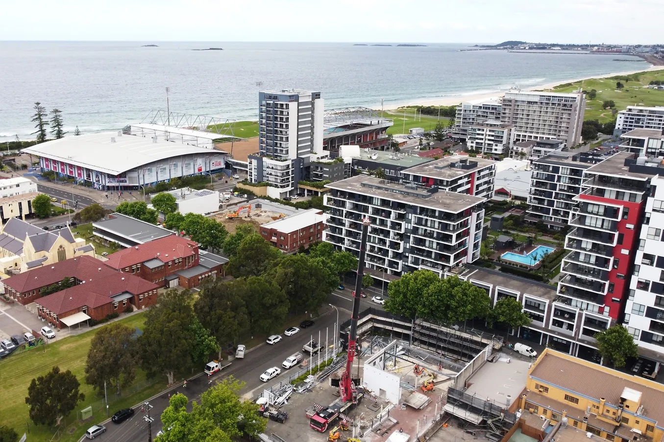 Demolition of the former BMW showroom in the Wollongong CBD